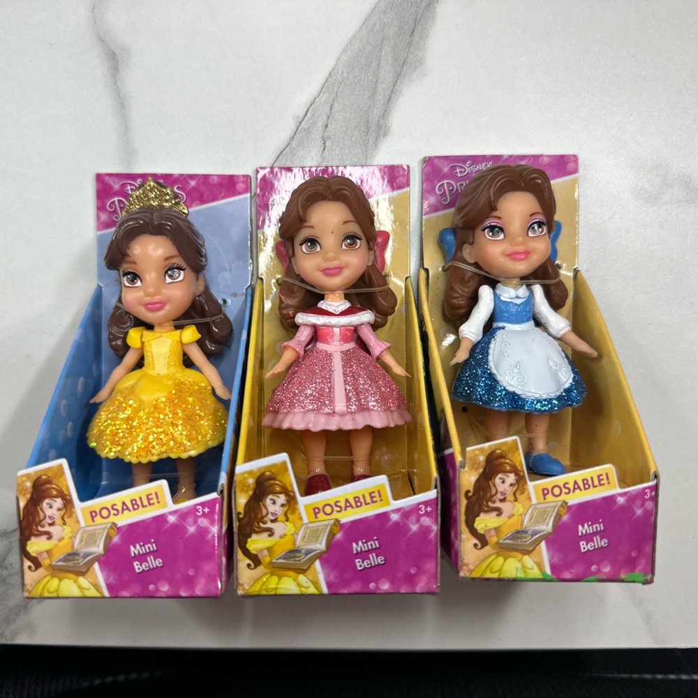 Disney Princess 3 Mini Belle Posable